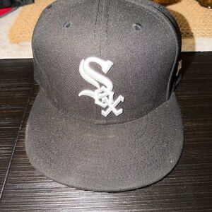 Chicago White Sox’s Black Baseball Cap 7 3/8